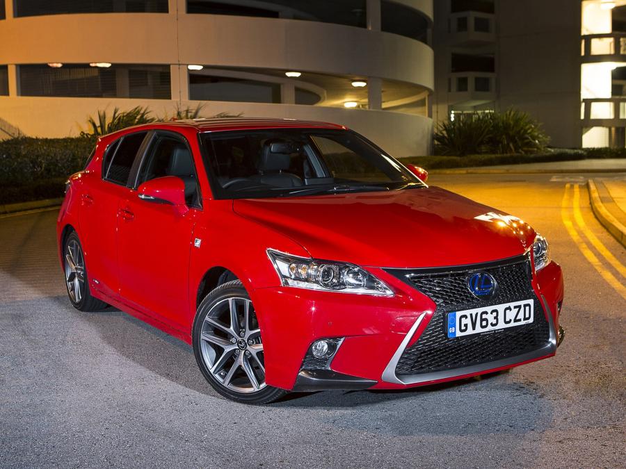  Lexus CT200h F-Sport 2014 года  (UK) (фото 21 из 23)